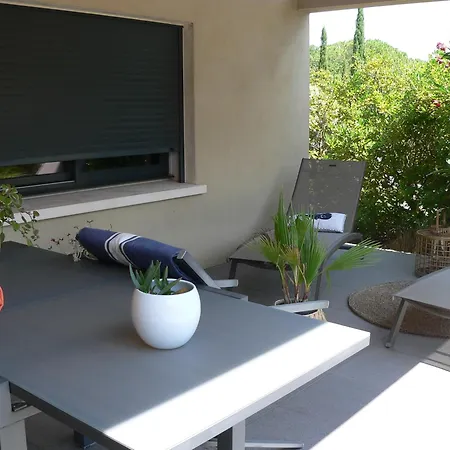 La Petite Du Carcassonne